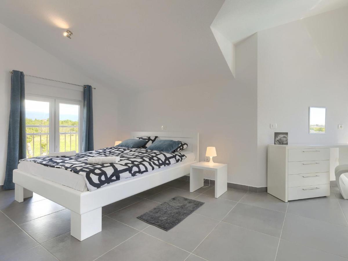 Holiday Home Villa Gocci By Interhome Kmeti Exterior foto