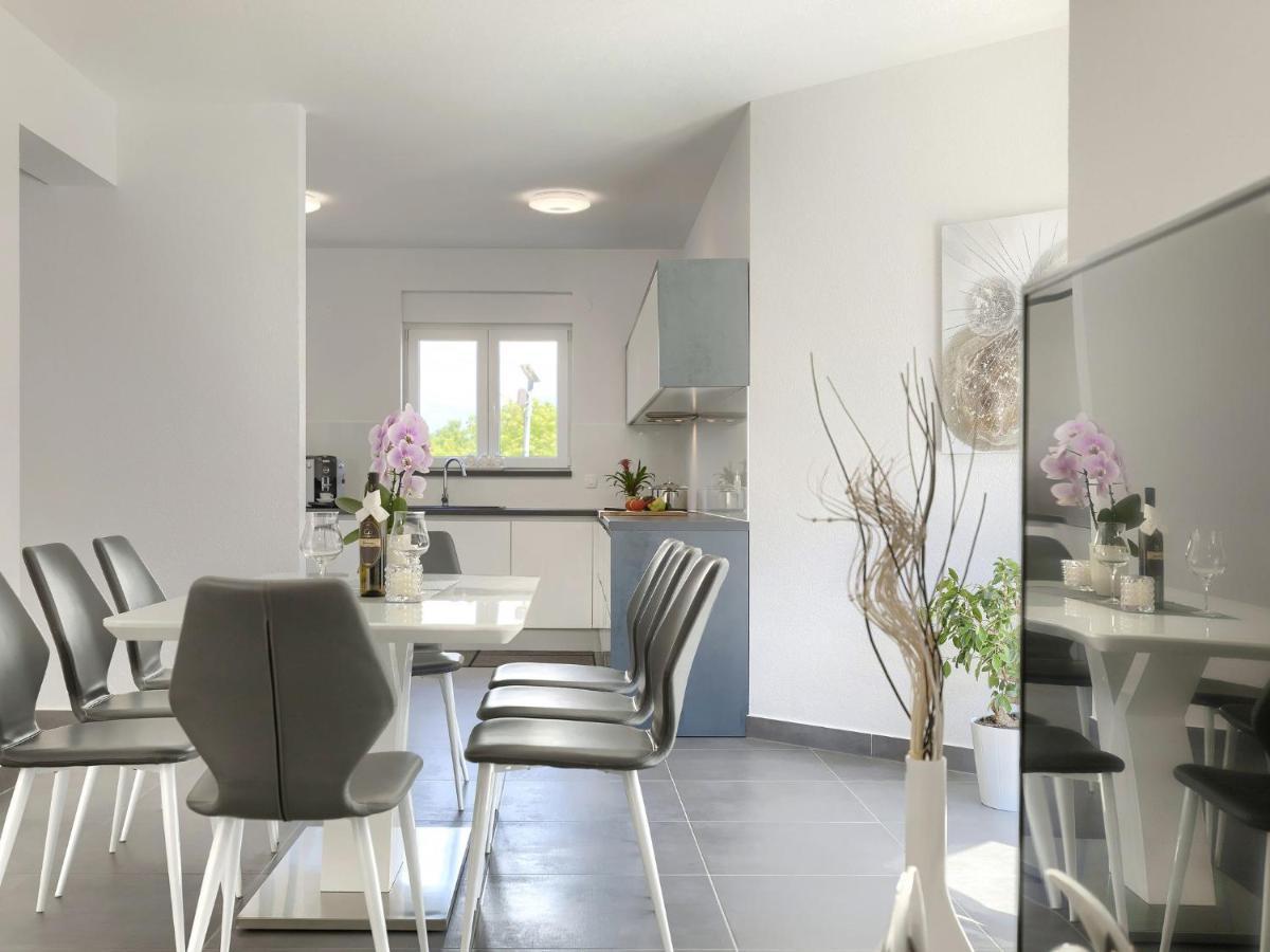 Holiday Home Villa Gocci By Interhome Kmeti Exterior foto
